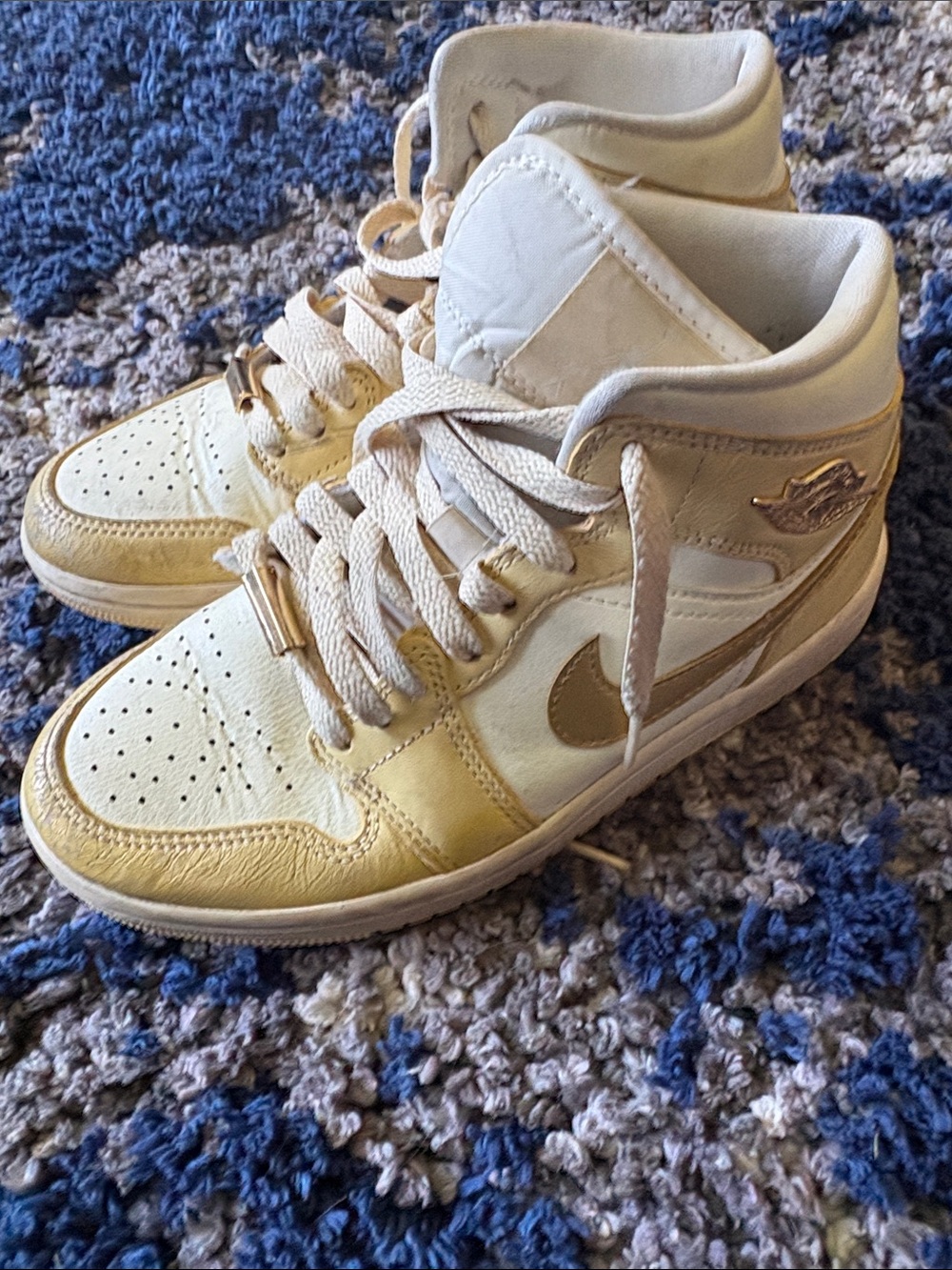 Size 5 Nike Air Jordan 1 Mid - Cream & Gold Accent
